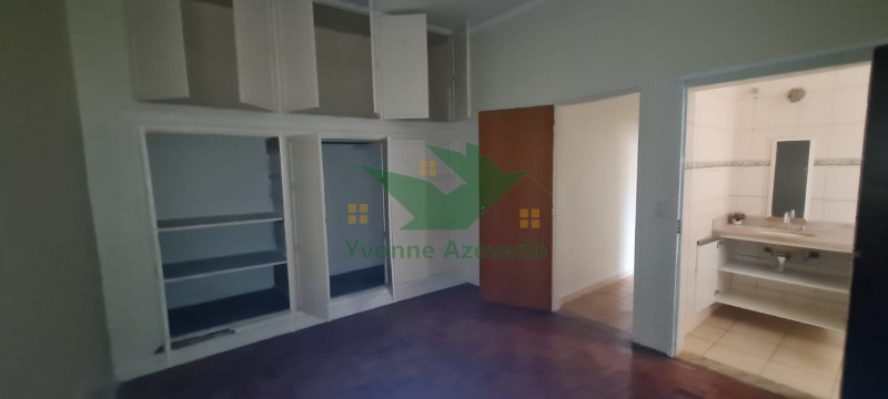 Casa à venda e aluguel com 3 quartos, 280m² - Foto 2