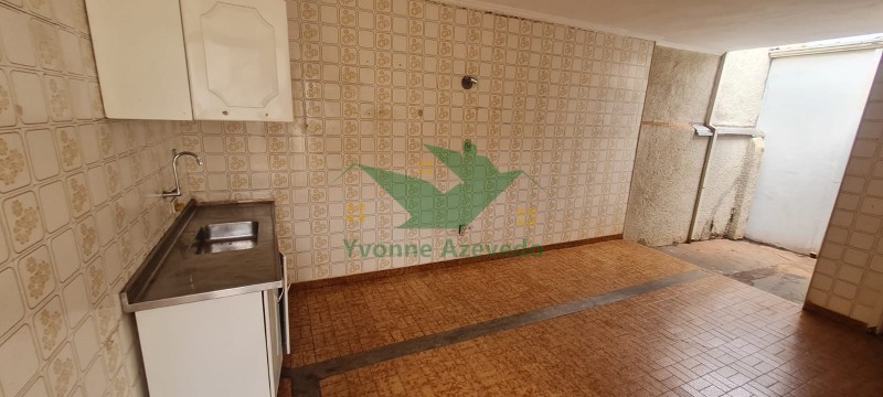 Casa à venda e aluguel com 3 quartos, 280m² - Foto 8