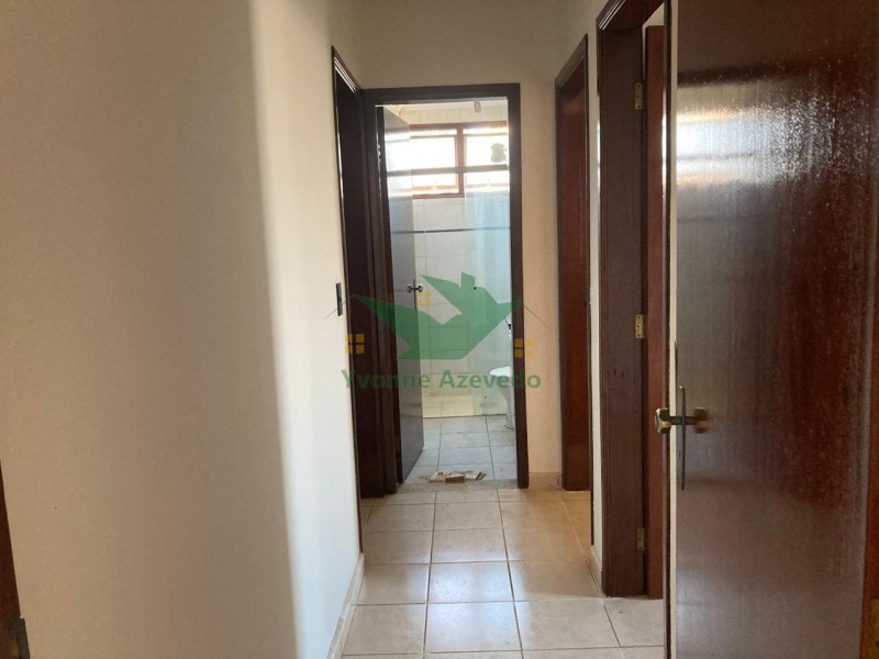 Apartamento para alugar com 3 quartos, 117m² - Foto 9