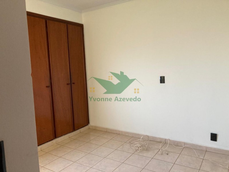 Apartamento para alugar com 3 quartos, 117m² - Foto 3